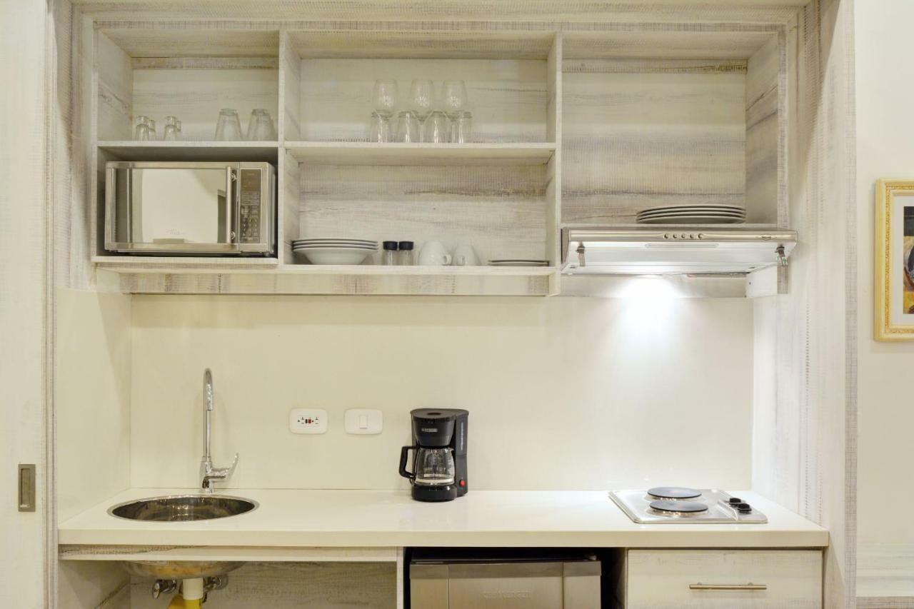 Apartment Suites By Lifeafar