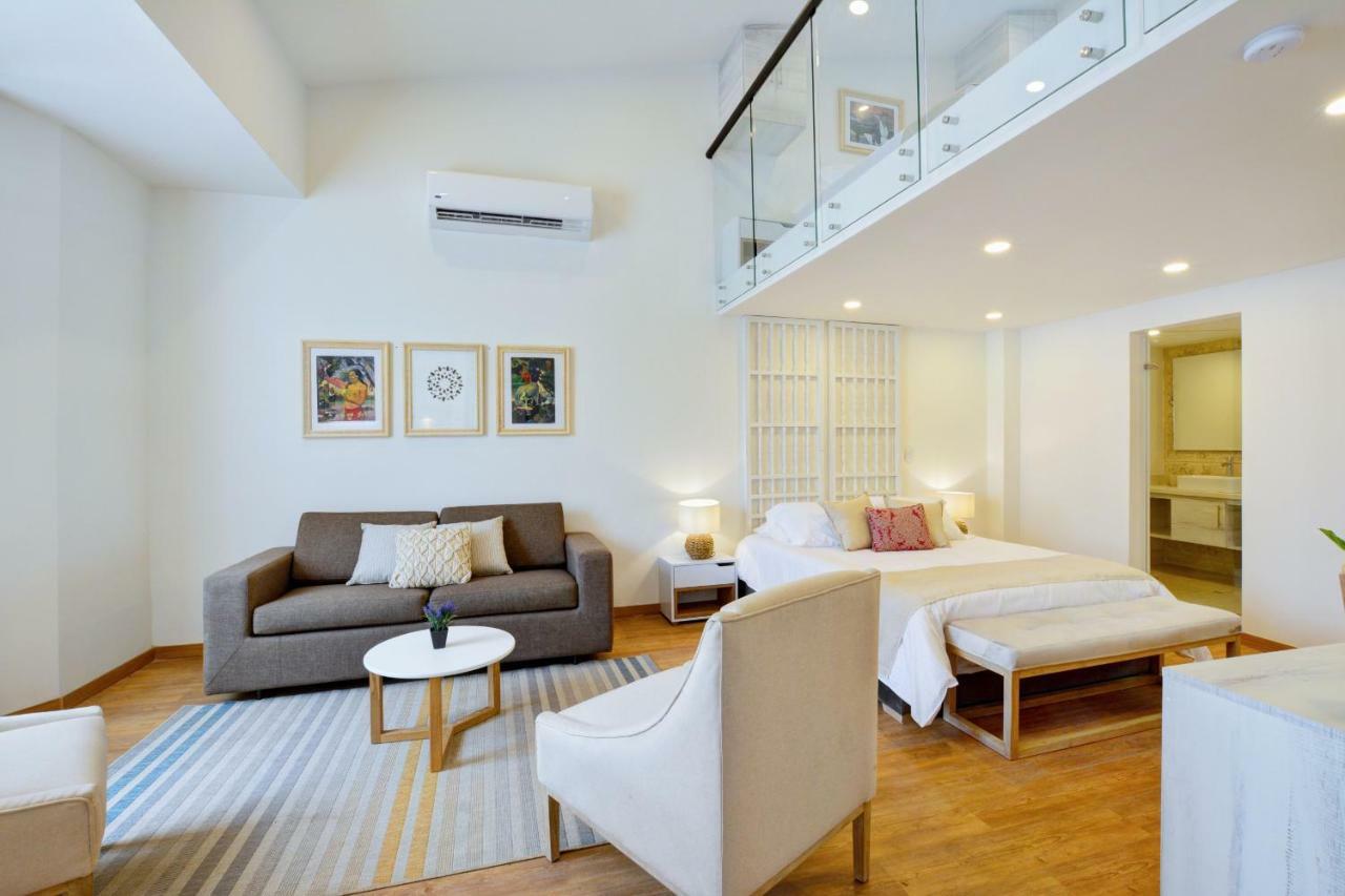 Suites By Lifeafar *